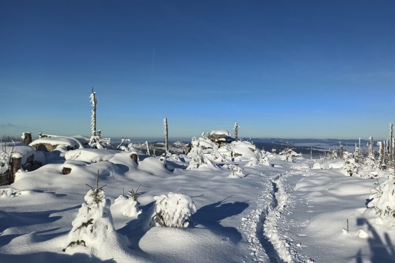 Listopad 2022 na Šumavě z pohledu sněhu