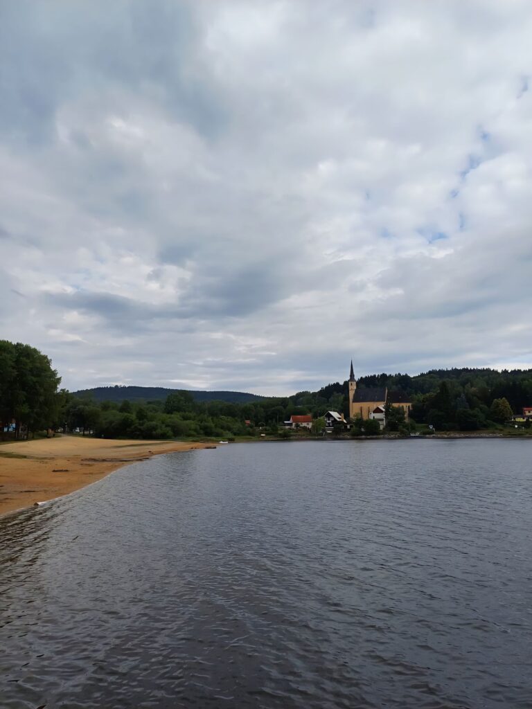 Teplota vody na Šumavě 11. července 2025